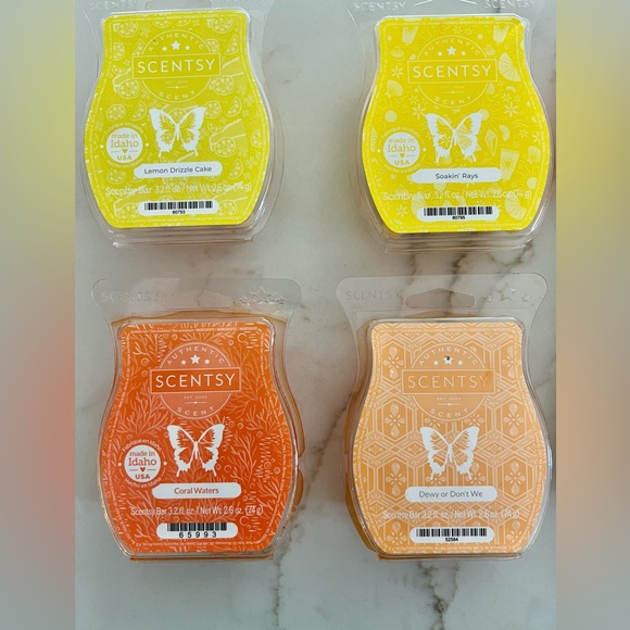 Set of 8 assorted Scentsy wax bars - Picture 3 of 6